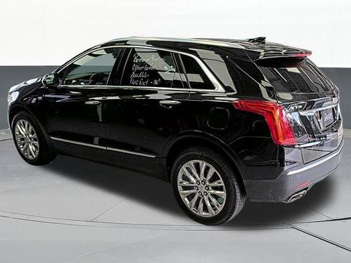 2019 Cadillac XT5 Premium Luxury