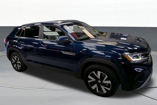 Tourmaline Blue Metallic 2022 Volkswagen Atlas Cross Sport 2.0T SE