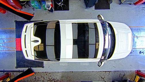 Fuji White 2019 Land Rover Discovery SE