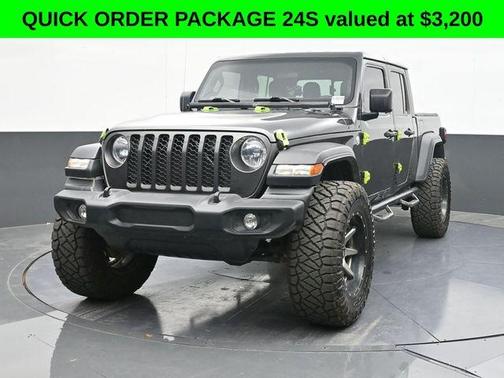 2020 Jeep Gladiator Sport