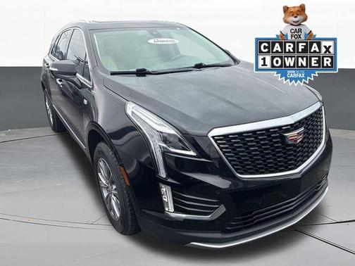 Stellar Black Metallic 2022 Cadillac XT5 Premium Luxury