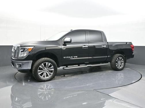 2019 Nissan Titan SL