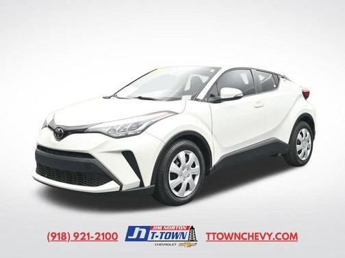 Blizzard Pearl 2021 Toyota C-HR LE