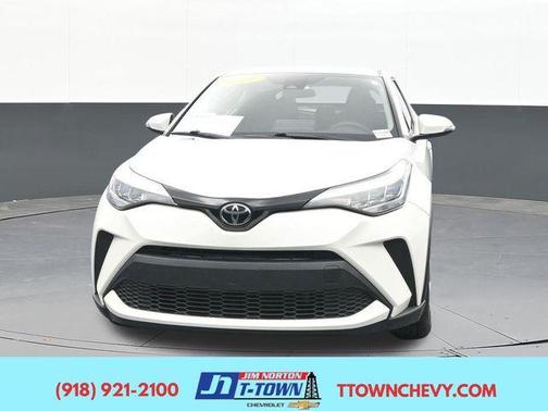 Blizzard Pearl 2021 Toyota C-HR LE