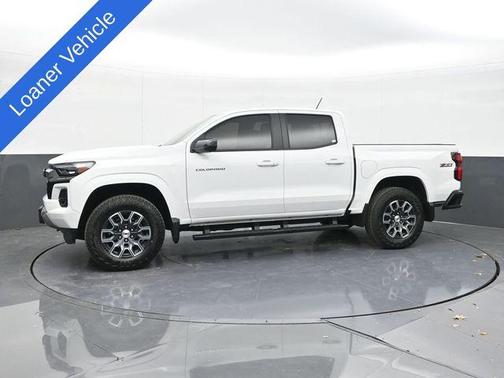 Summit White 2025 Chevrolet Colorado Z71
