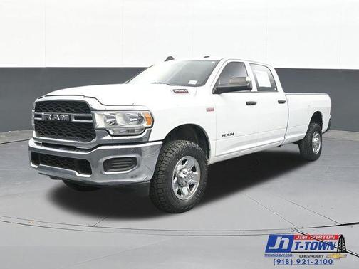 Bright White Clearcoat 2020 RAM 2500 Tradesman