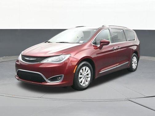 2019 Chrysler Pacifica Touring-L
