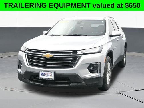2022 Chevrolet Traverse LT Cloth