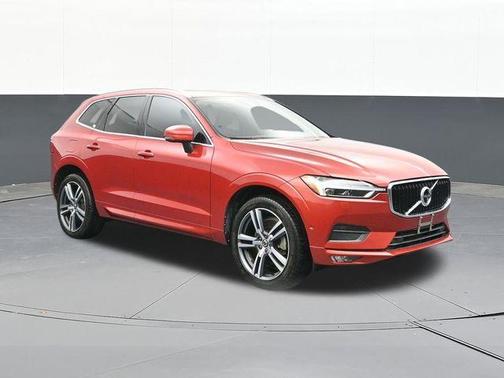 2018 Volvo XC60 T6 Momentum