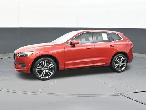 2018 Volvo XC60 T6 Momentum