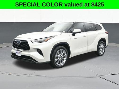 Blizzard Pearl 2020 Toyota Highlander Hybrid Limited