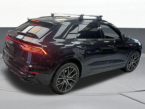 2021 Audi Q8 55 Premium Plus
