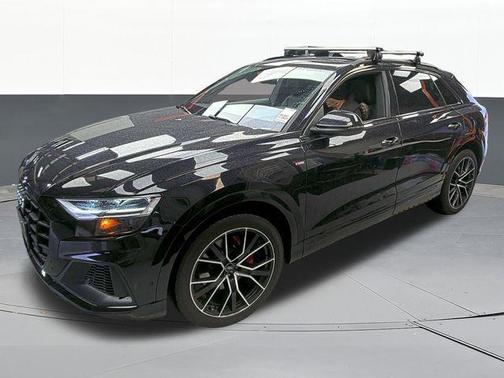 2021 Audi Q8 55 Premium Plus
