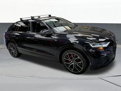 2021 Audi Q8 55 Premium Plus
