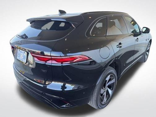 2026 Jaguar F-PACE P250 R-Dynamic S