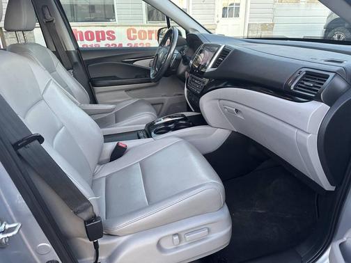 2018 Honda Pilot Touring