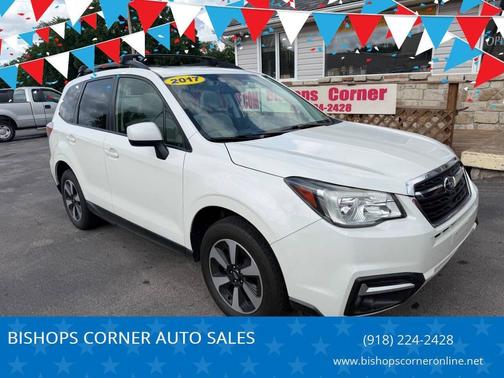 Crystal White Pearl 2017 Subaru Forester 2.5i Premium