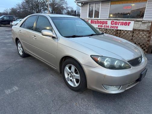 2005 Toyota Camry SE