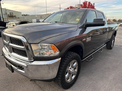 2018 RAM 2500 Tradesman 4x4 4dr Crew Cab 8 ft. LB Pickup