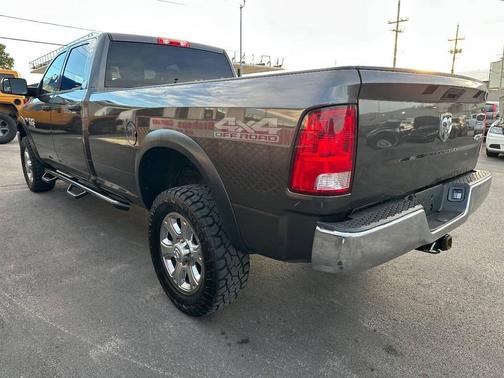 2018 RAM 2500 Tradesman 4x4 4dr Crew Cab 8 ft. LB Pickup