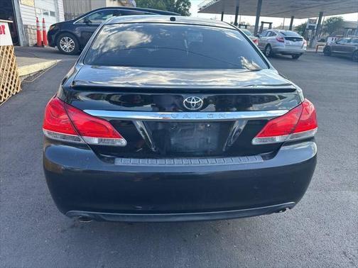 2011 Toyota Avalon Limited