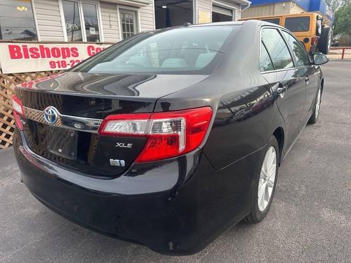 2012 Toyota Camry Hybrid XLE