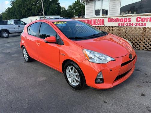 Habanero 2012 Toyota Prius c Four