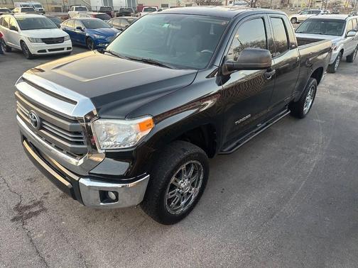 2015 Toyota Tundra SR5