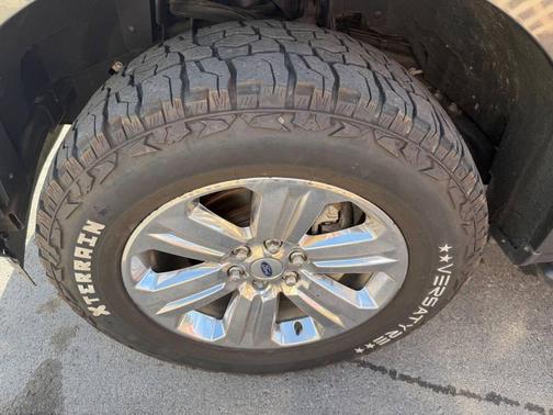 Magnetic 2018 Ford F-150 XLT