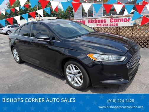 Tuxedo Black Metallic 2014 Ford Fusion SE
