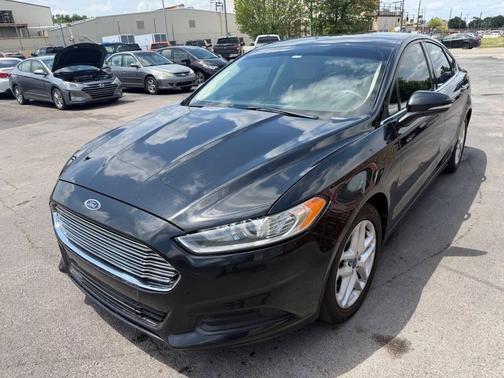 Tuxedo Black Metallic 2014 Ford Fusion SE