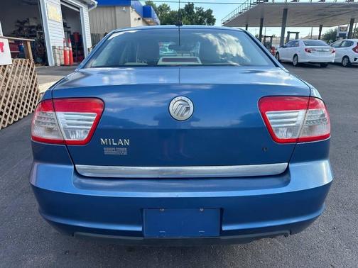 2009 Mercury Milan I 4 4dr Sedan