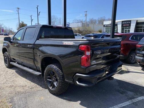 2022 Chevrolet Silverado 1500 Custom Trail Boss