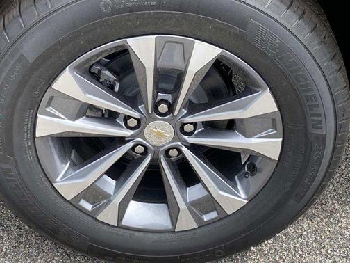 Sterling Gray Metallic 2026 Chevrolet Equinox LT