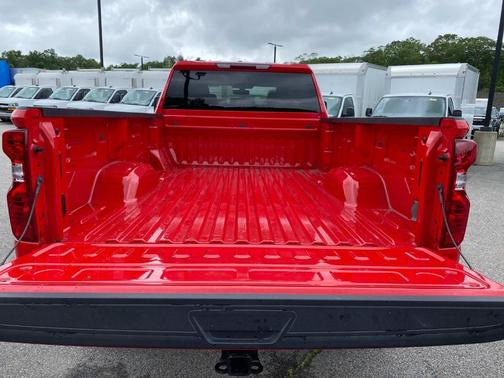 2023 Chevrolet Silverado 2500 Custom