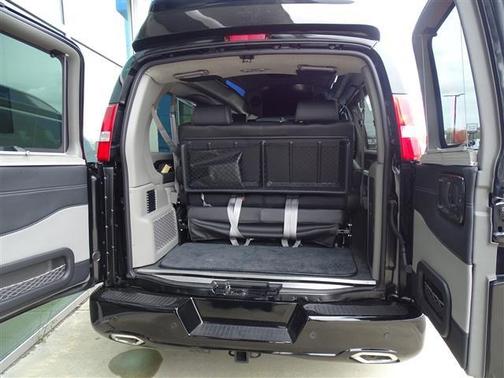 2024 Chevrolet Express 2500 Work Van