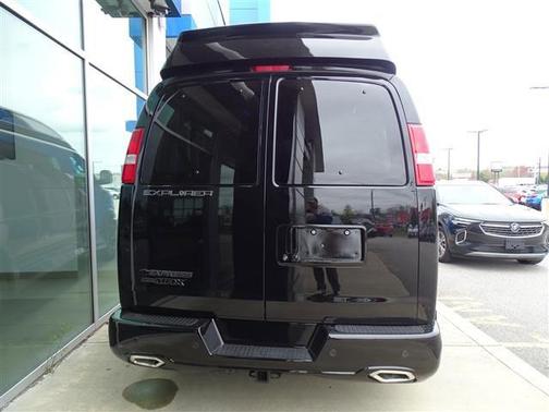 2024 Chevrolet Express 2500 Work Van