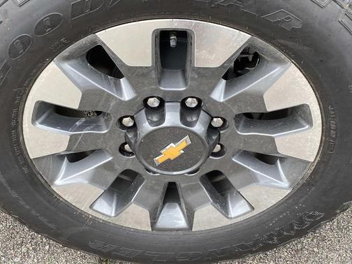 2025 Chevrolet Silverado 2500 Custom