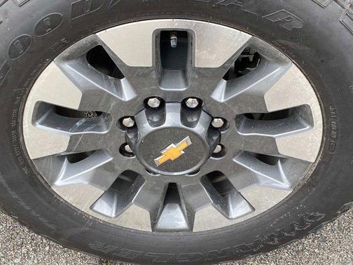 2025 Chevrolet Silverado 2500 Custom