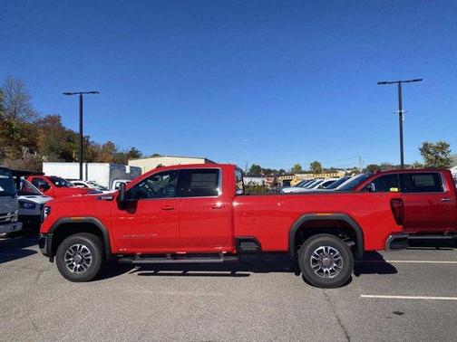 2026 GMC Sierra 3500 SLE