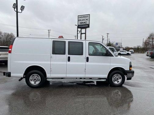 2024 GMC Savana 2500 Work Van