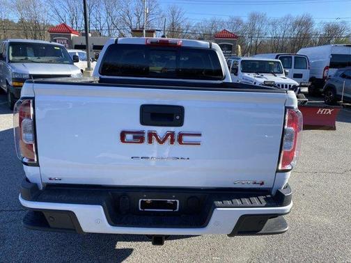 2022 GMC Canyon AT4