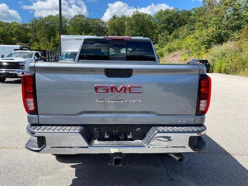 2026 GMC Sierra 2500 SLE