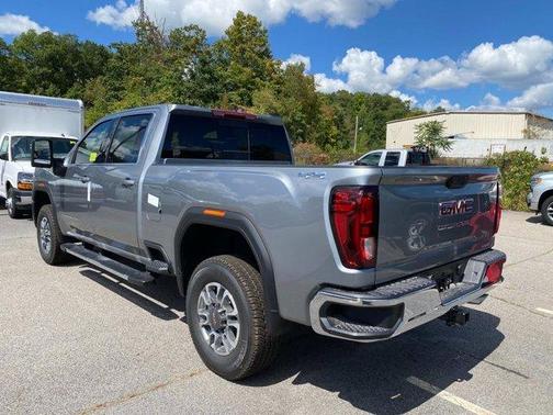 2026 GMC Sierra 2500 SLE