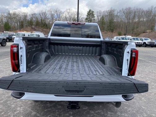 Glacier White 2026 GMC Sierra 2500 Denali