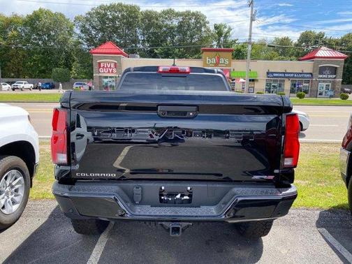 2025 Chevrolet Colorado ZR2