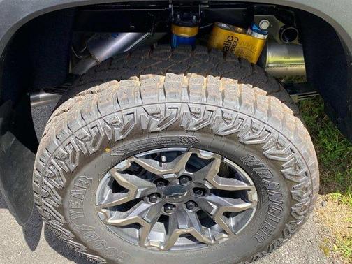 2025 Chevrolet Colorado ZR2