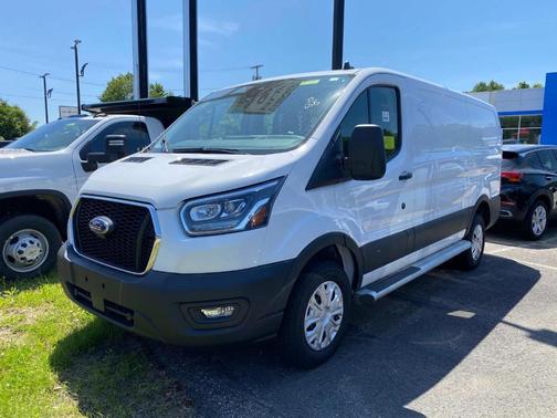 2023 Ford Transit-250 T-250 130 LOW RF 9070 GVWR