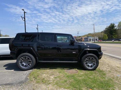Black 2025 GMC HUMMER EV SUV 3X