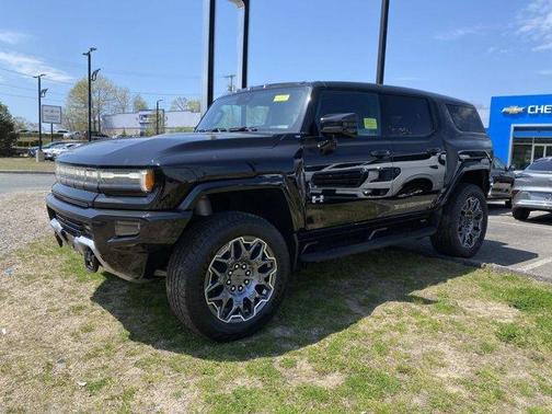 Black 2025 GMC HUMMER EV SUV 3X